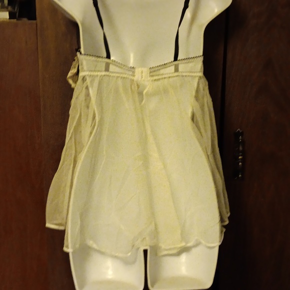 NWT VICTORIA SECRETS WHITE POLKA DOT BABY DOLL - 36B - Picture 5 of 7